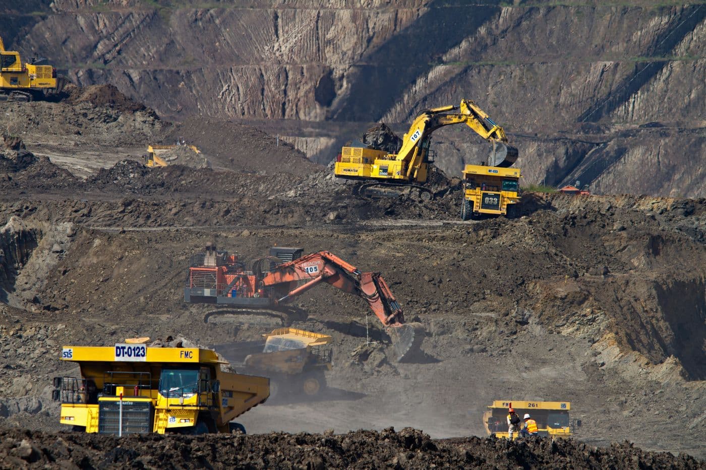 Technical Solutions for the Mining & Geology Sector - University Level banner