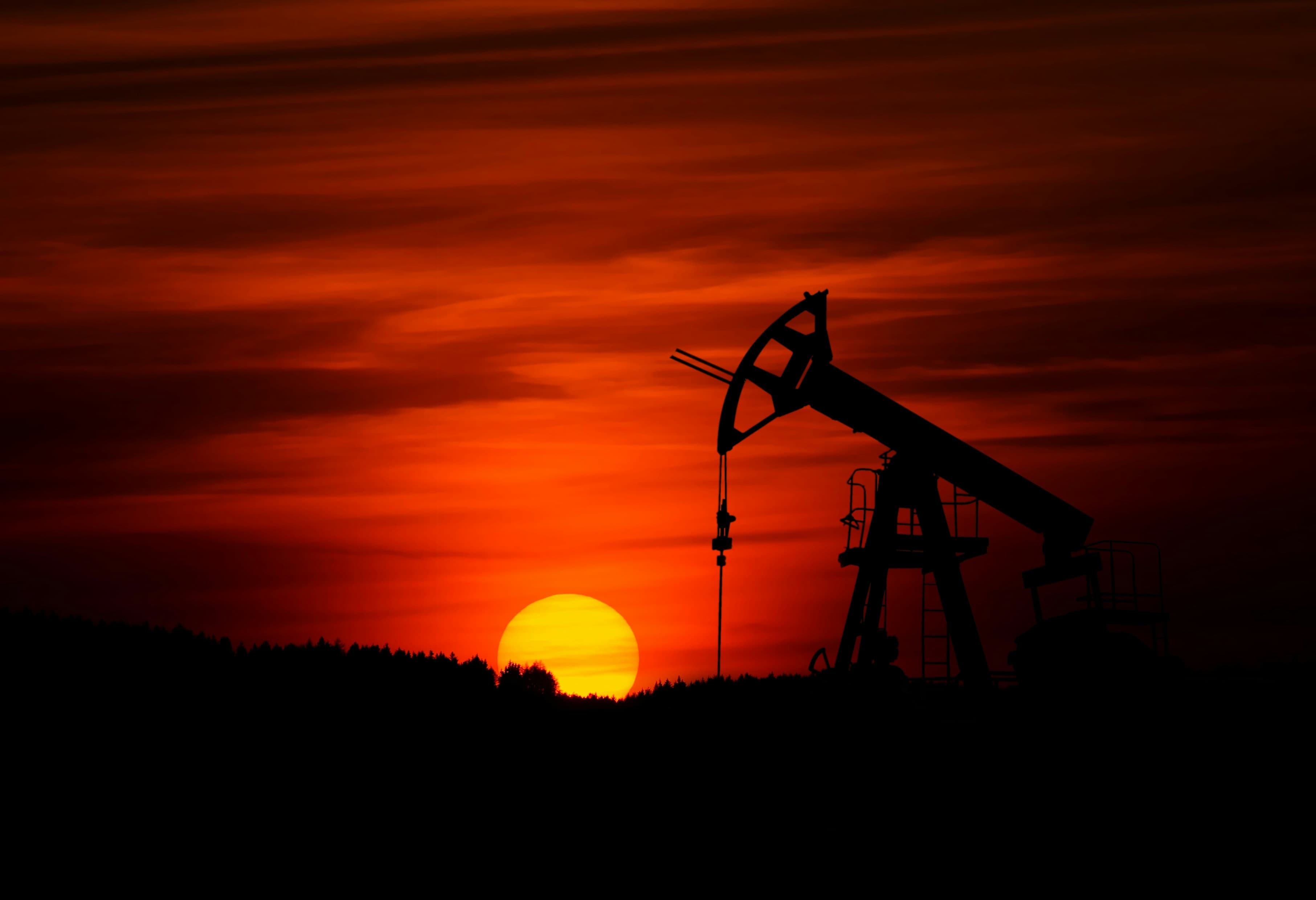 Technical Solutions for the Petrol & Gas Sector - University level banner
